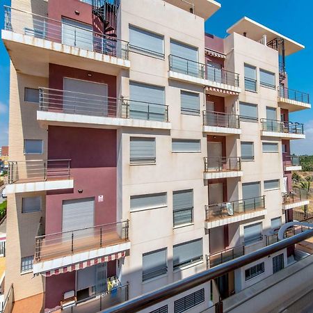 Punta Prima Homes 托雷维耶哈 外观 照片