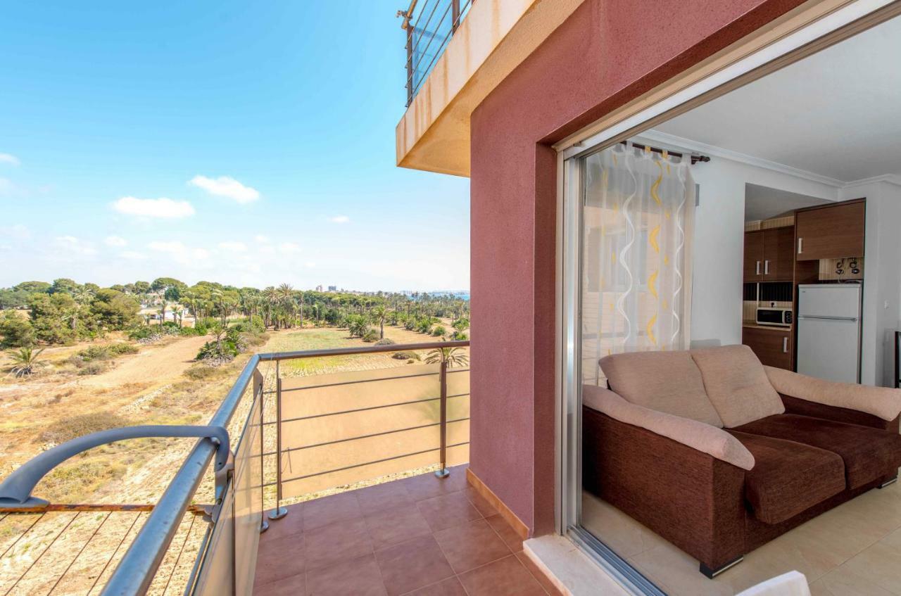 Punta Prima Homes 托雷维耶哈 外观 照片