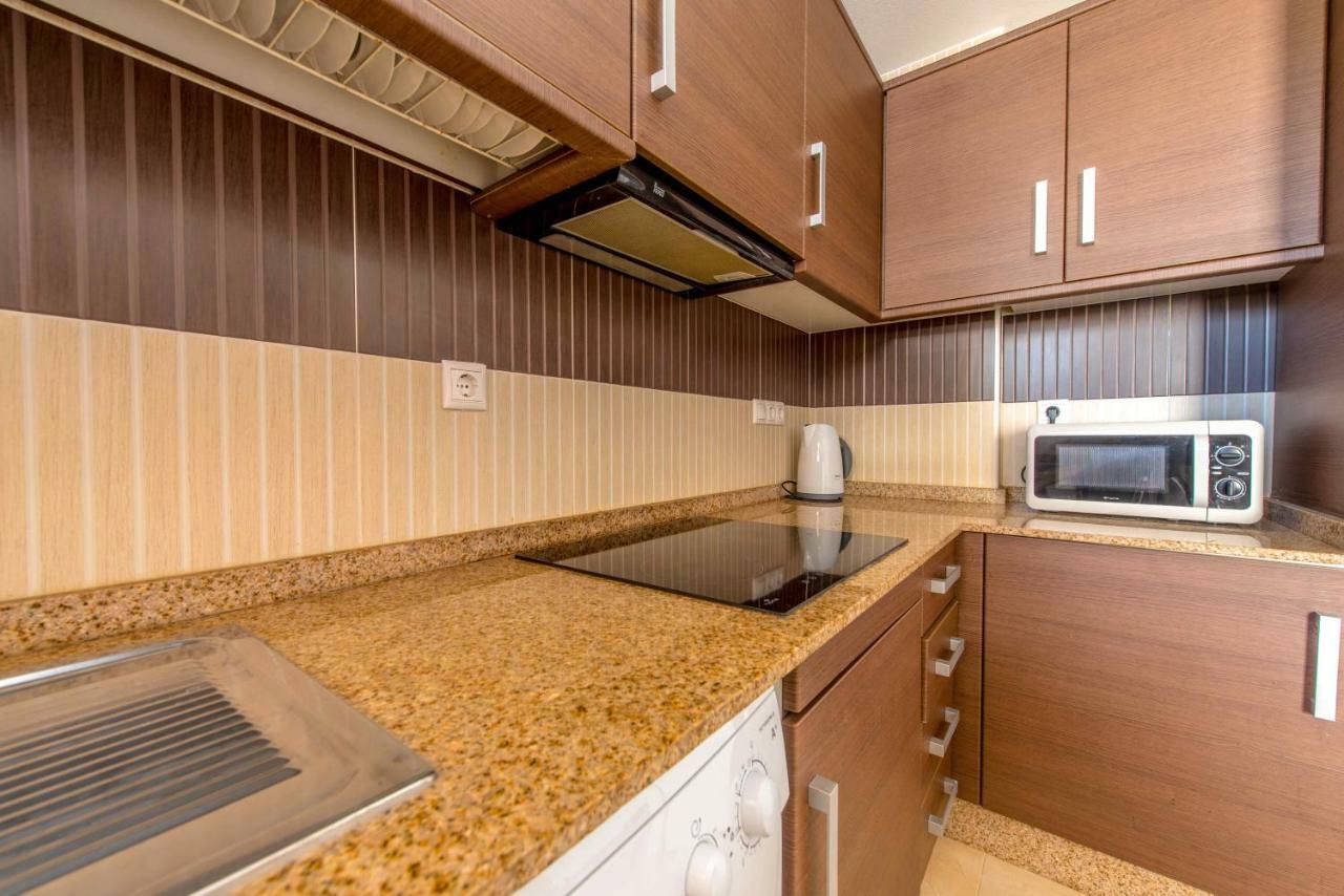 Punta Prima Homes 托雷维耶哈 外观 照片